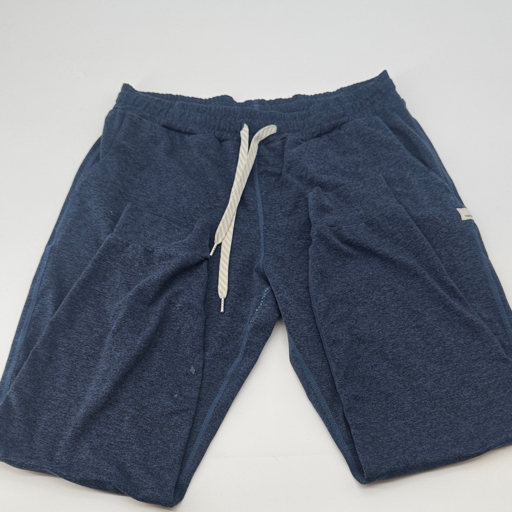 Vuori Navy Blue Skinny Pants with Cream Drawstring